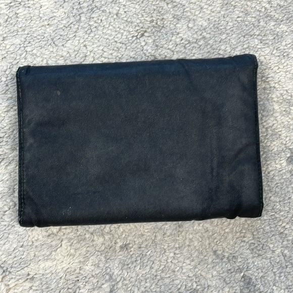 Prada Nylon Envelope Snap Wallet Black Designer Classic Everyday Triangle Plaque - Picture 4 of 16